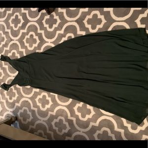 Dark green dress. Size M. Perfect for weddings.